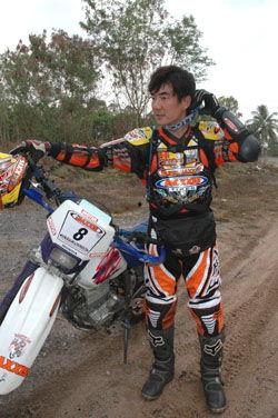 任贤齐骑国产摩托车视频,畅享速度与激情之旅